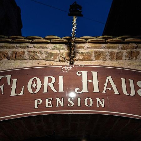 Flori Haus Saschiz Hotell Exteriör bild