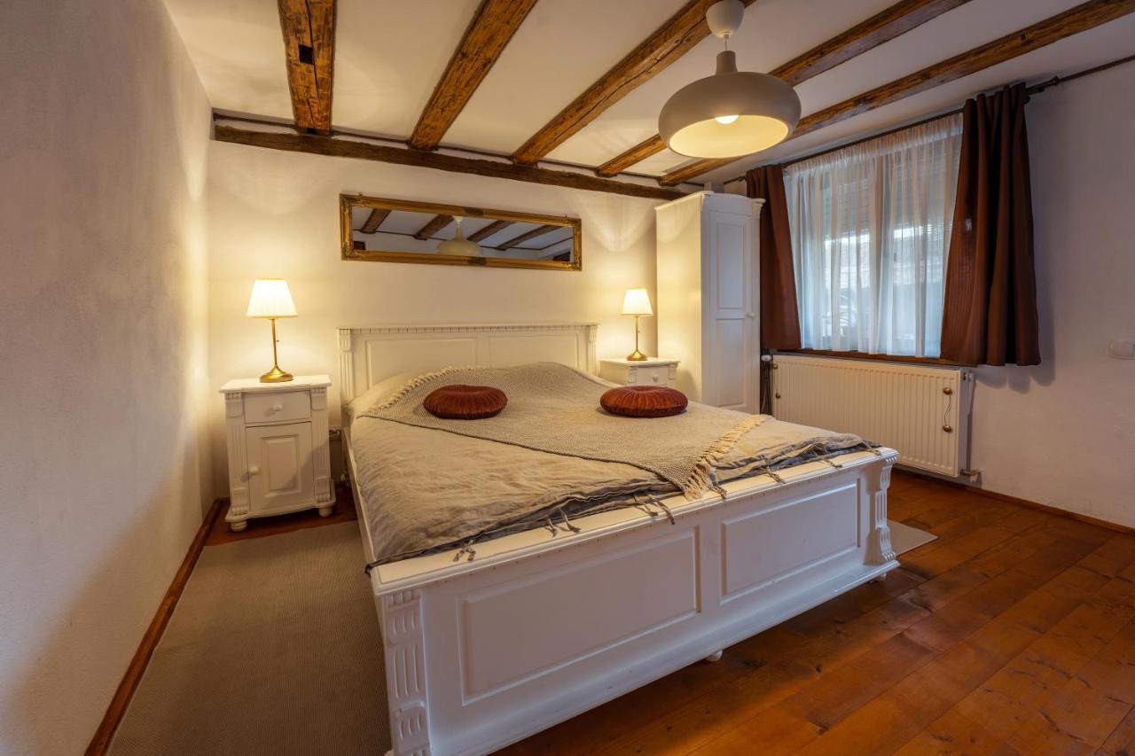 Flori Haus Saschiz Hotell Exteriör bild