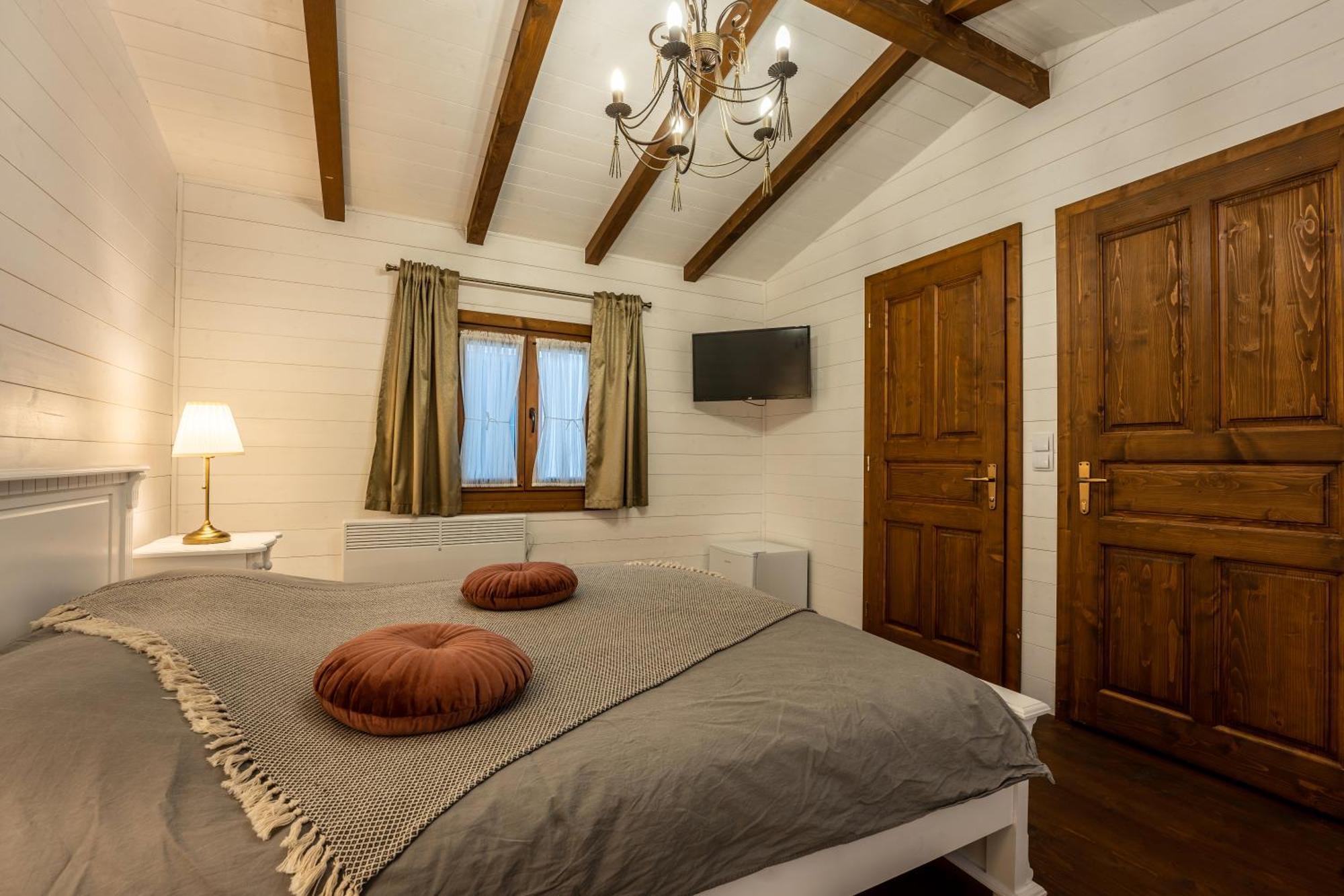Flori Haus Saschiz Hotell Exteriör bild